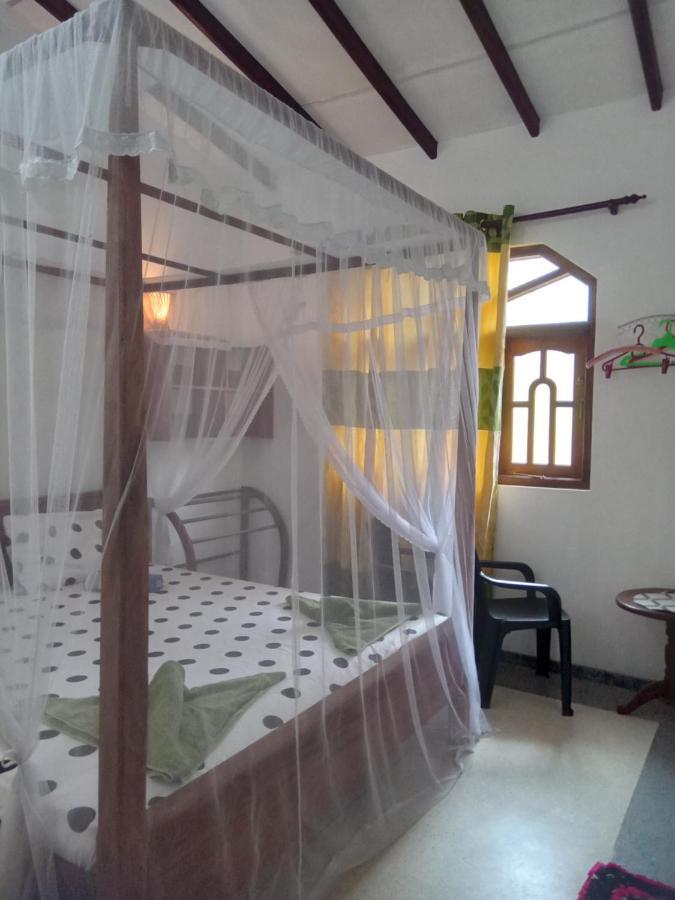 New Chili Lodge Mirissa Luaran gambar